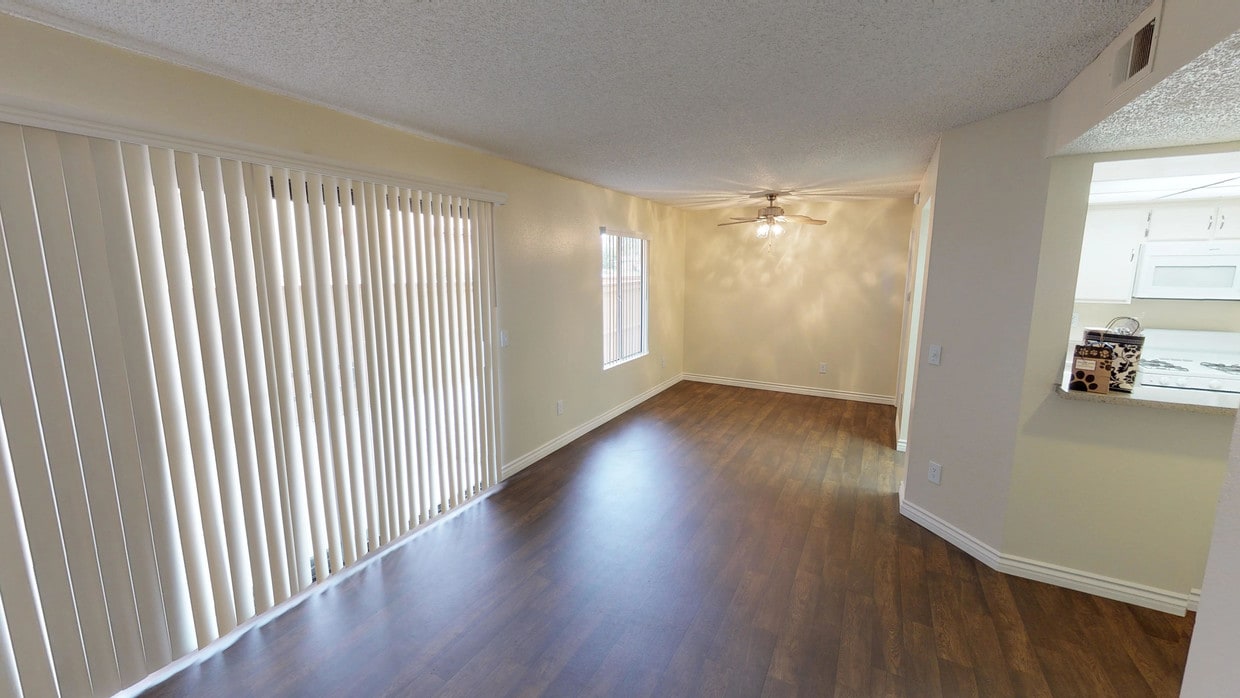 3D Tour - Red Oak Villas Apartments