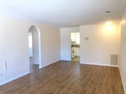 Photo - Open Bright and Spacious 2 bed 2 bath in Peacock Hills