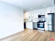 Photo - 815 W Glenoaks Blvd Unit D