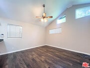 Photo - 15426 Camarillo St