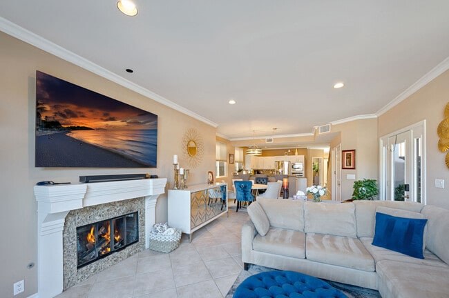 Photo - 426-412 12th St