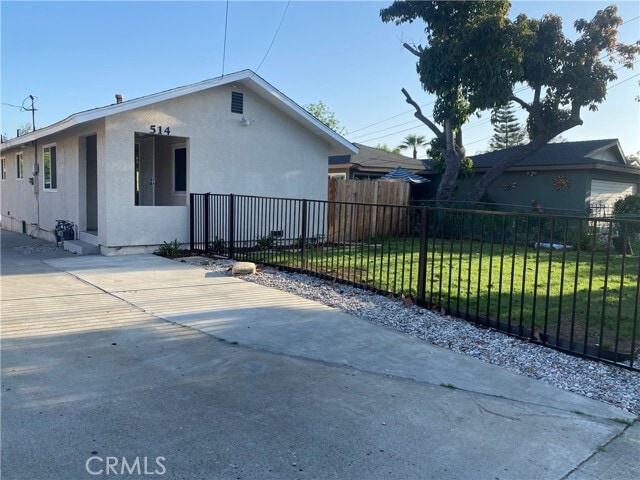 Building Photo - 514 Almond Ave