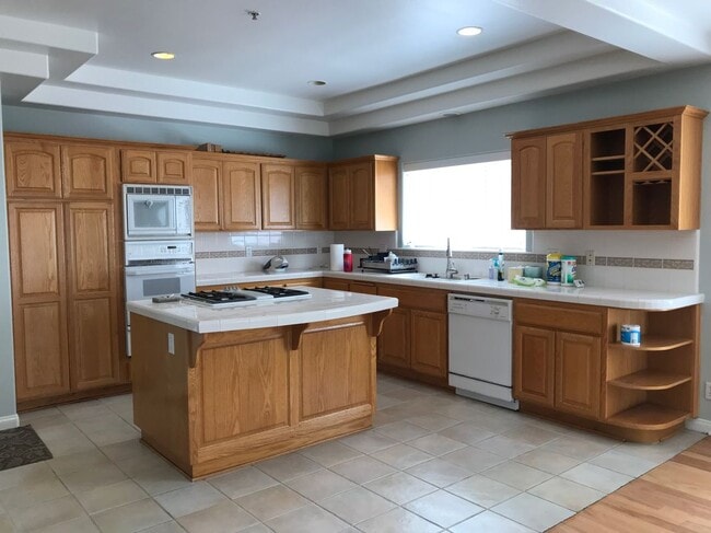 Photo - 1805 Harriman Ln