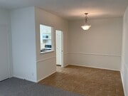 Photo - 1122 S Clark Dr Unit 6