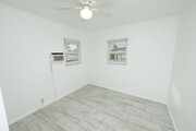 Photo - E Washington Ave Apartment Unit 1176