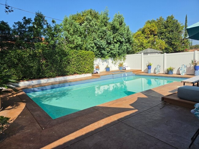Photo - 6717 Rudnick Ave