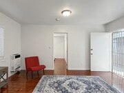 Photo - 746 Daisy Ave