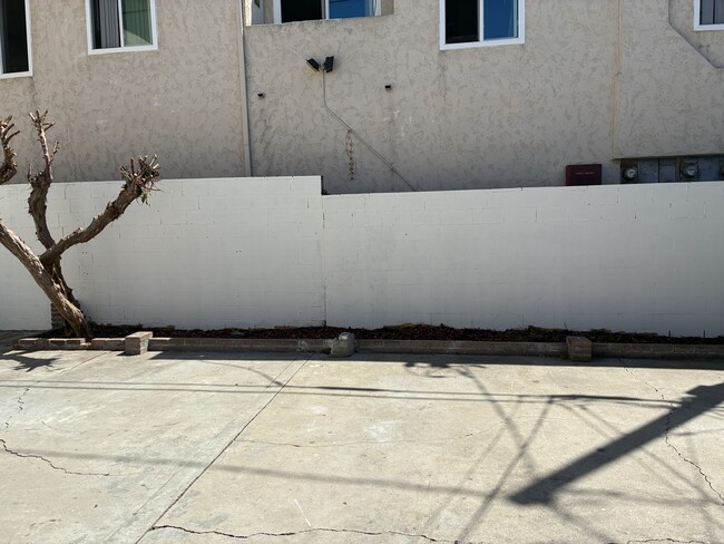 Photo - 12920 Roselle Ave Unit C
