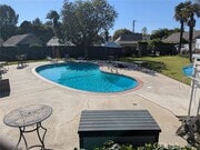 Photo - 200 W 37th St