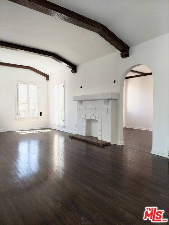 Building Photo - 1107 S Sycamore Ave