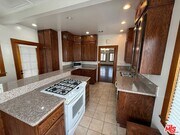 Photo - 832 S Detroit St