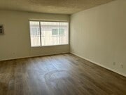 Photo - Eastborne III Apartments