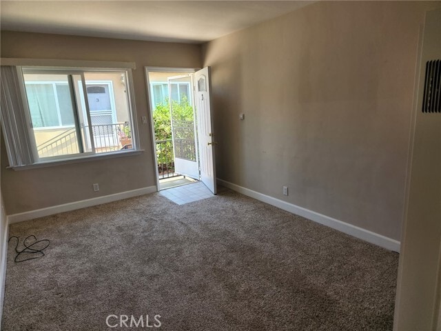 Photo - 118 Whiting St