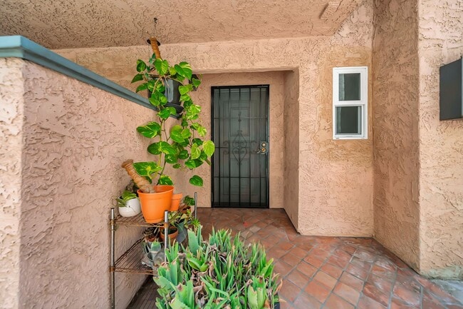 Photo - 4424 Coldwater Canyon Ave Unit 3