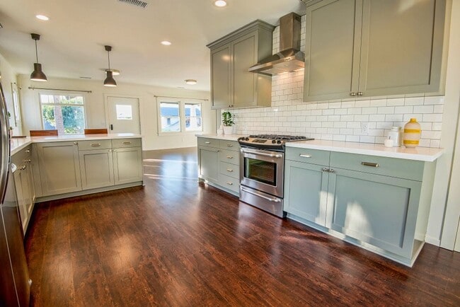 Photo - 1012-1014 Manzanita St Unit 1012