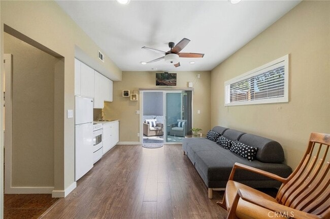 Photo - 215 Monterey Dr Unit Studio