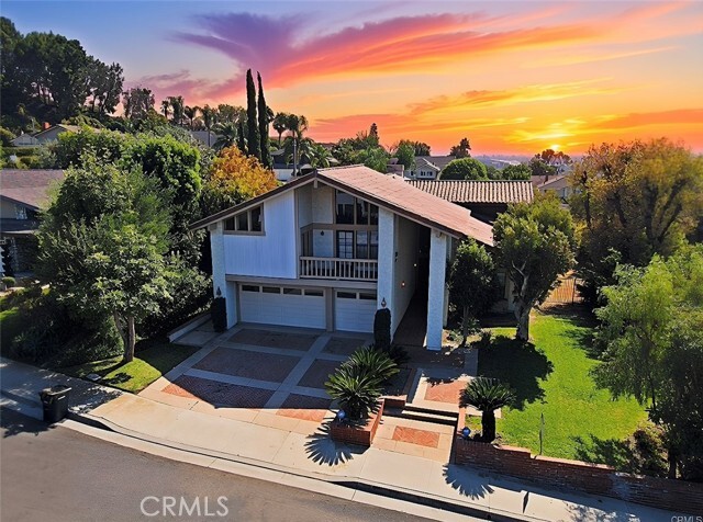 Building Photo - 2230 E Vista Mesa Way