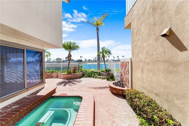 Photo - 5824 Spinnaker Bay Dr