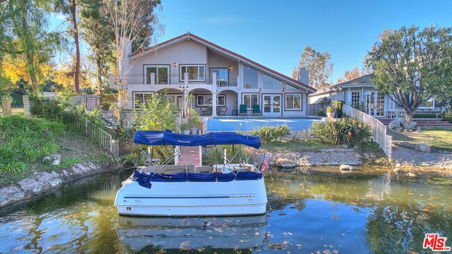 Photo - 3800 Weatherly Cir