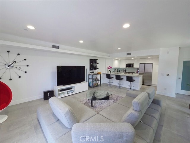 Photo - 1418 Innes Pl