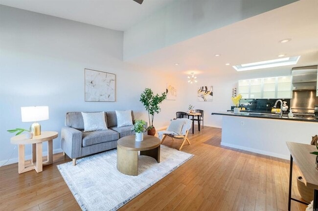 Building Photo - 1615 Hotel Cir S Unit D306