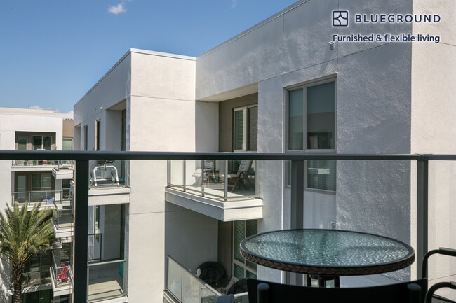 Photo - 6161 Fairmount Ave Unit FL5-ID19