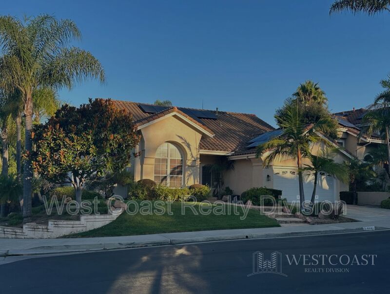 Photo - 1600 Via Calendula House