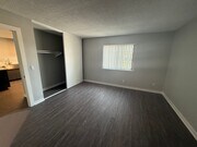 Photo - Villa Del Sol Apartments