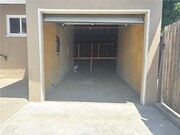 Photo - 846 S Olive St Townhome