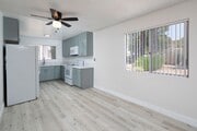 Photo - Gorgeous 1 Bedroom with AC and Parking in ... Apartment Unit 07