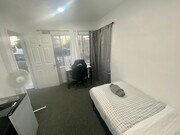 Photo - 1513 W Florence Ave