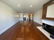 Photo - 745 Main St