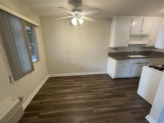 Photo - 211 North Isabel