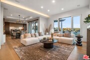 Photo - 930 N Tigertail Rd