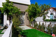 Photo - 1621 S Bedford St House
