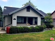 Photo - 1710 Oakwood St House