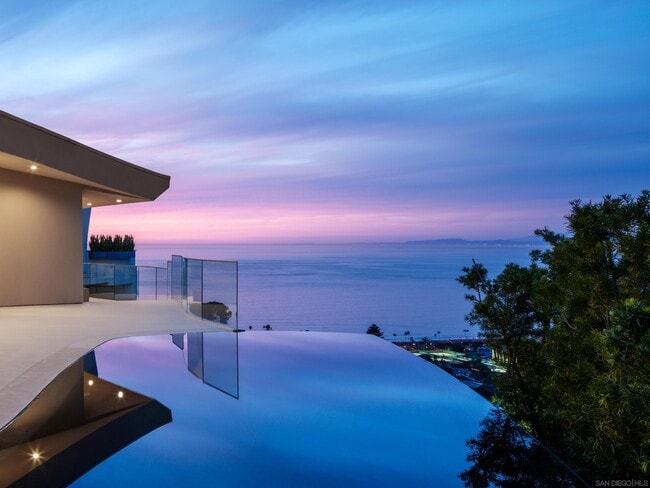 Photo - 7447 Hillside Dr