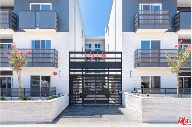 Building Photo - 1515 Colby Ave Unit 208 Rental