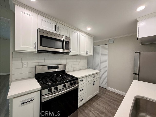 Photo - 1386 W 8th St