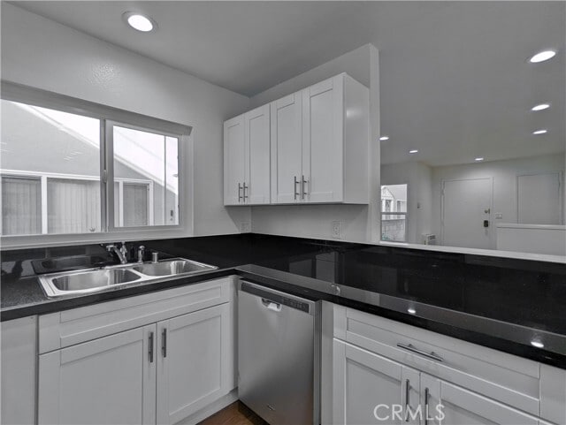 Photo - 1159 Linden Ave Apartment Unit 4