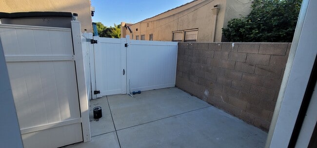 Photo - 2167 Casa Grande St Unit ALL UTILITIES INCLUDED