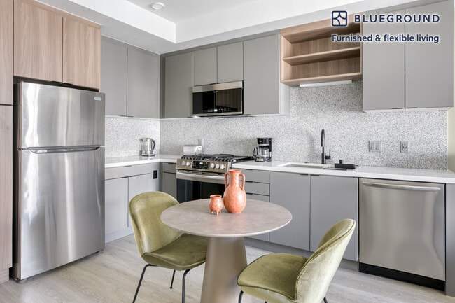 Photo - 310 Del Sol Dr Unit FL7-ID10