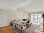 Photo - 4841 W 18th St Unit 4