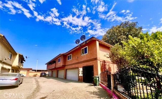 Photo - 126 N Lassen Pl
