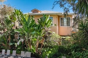 Photo - 1260-1264 N Hayworth Ave