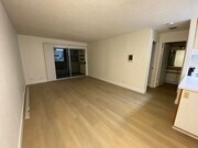 Photo - Spacious One Bedroom in Hillcrest! On-site laundry, and parking garage! Sm dogs OK! Unit 203