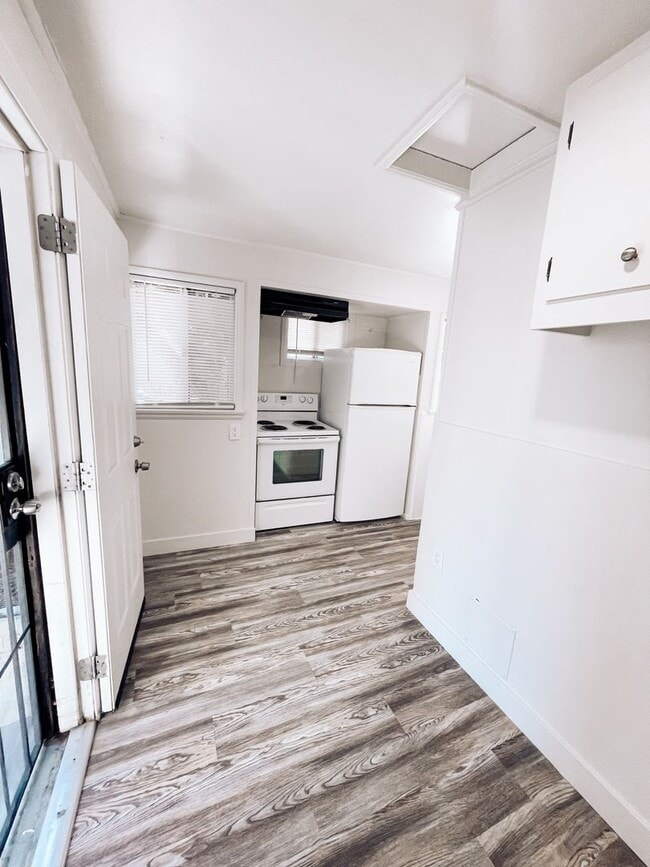 Photo - 25-31 W. 53rd St. Unit 27A