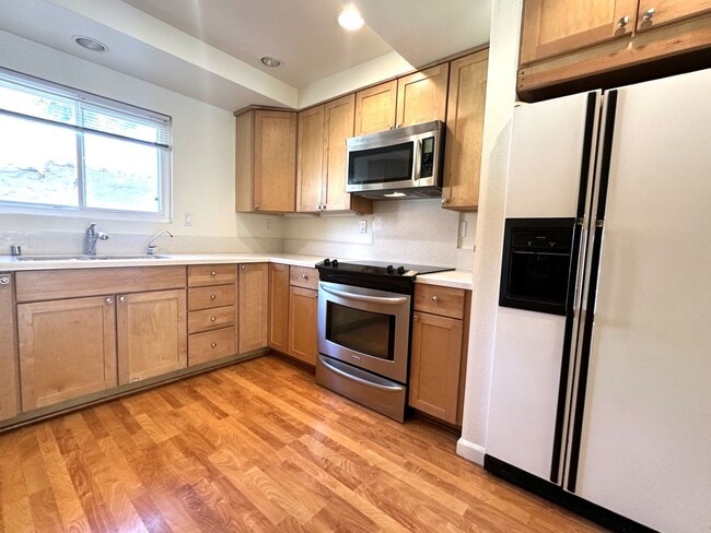 Photo - Mission Valley 3 BR 2 BA Condo w/ Parking and A/C