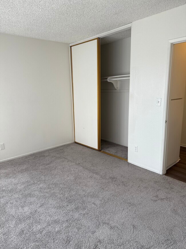 Photo - 14106 Cerise Ave Unit 3