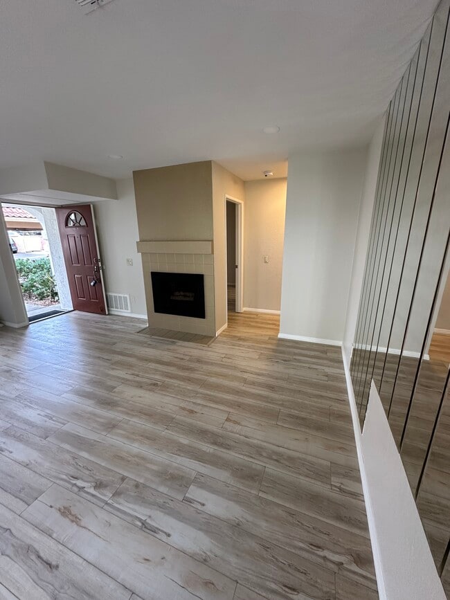 Photo - 13322 Caminito Ciera Unit 157